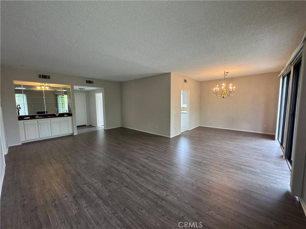 Northridge, CA 91324,19029 Nordhoff ST #308