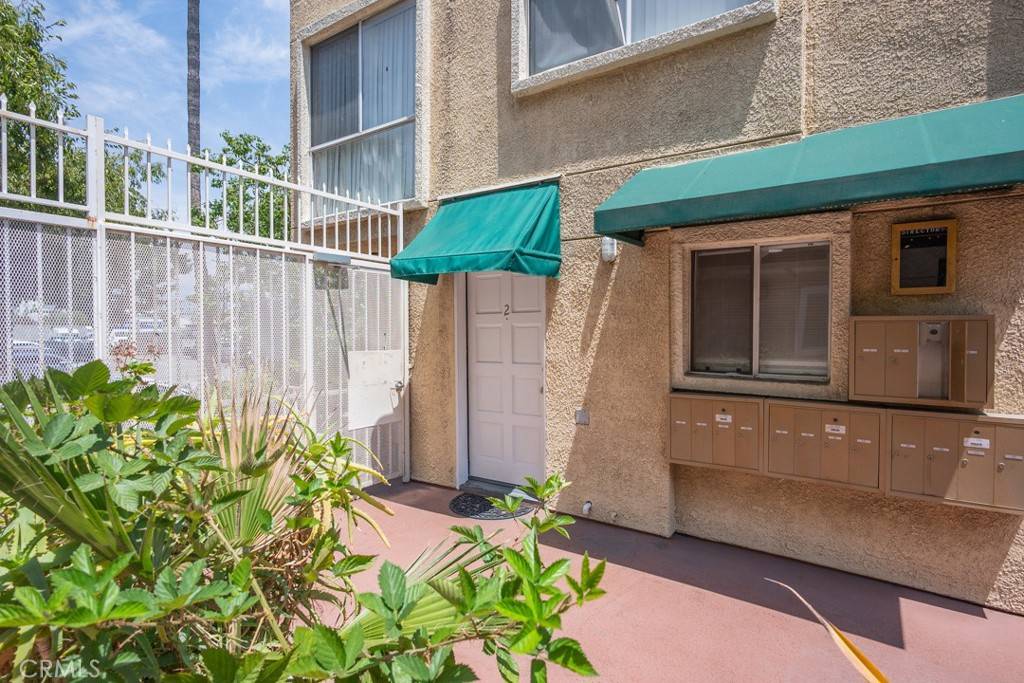 Glendale, CA 91204,110 W Maple ST #2