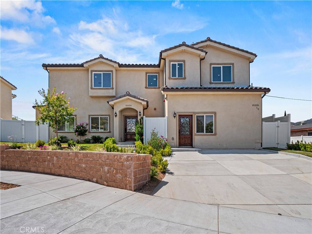 Sylmar, CA 91342,15235 152351/2 Nurmi ST