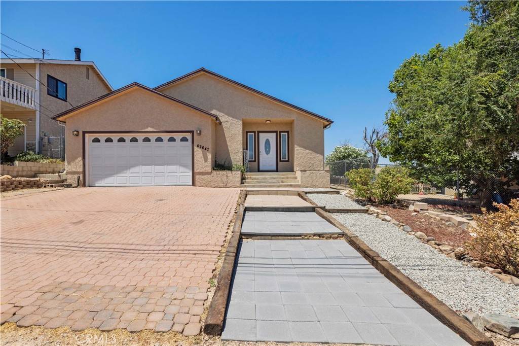 Lake Hughes, CA 93532,42647 Pinecliff ST