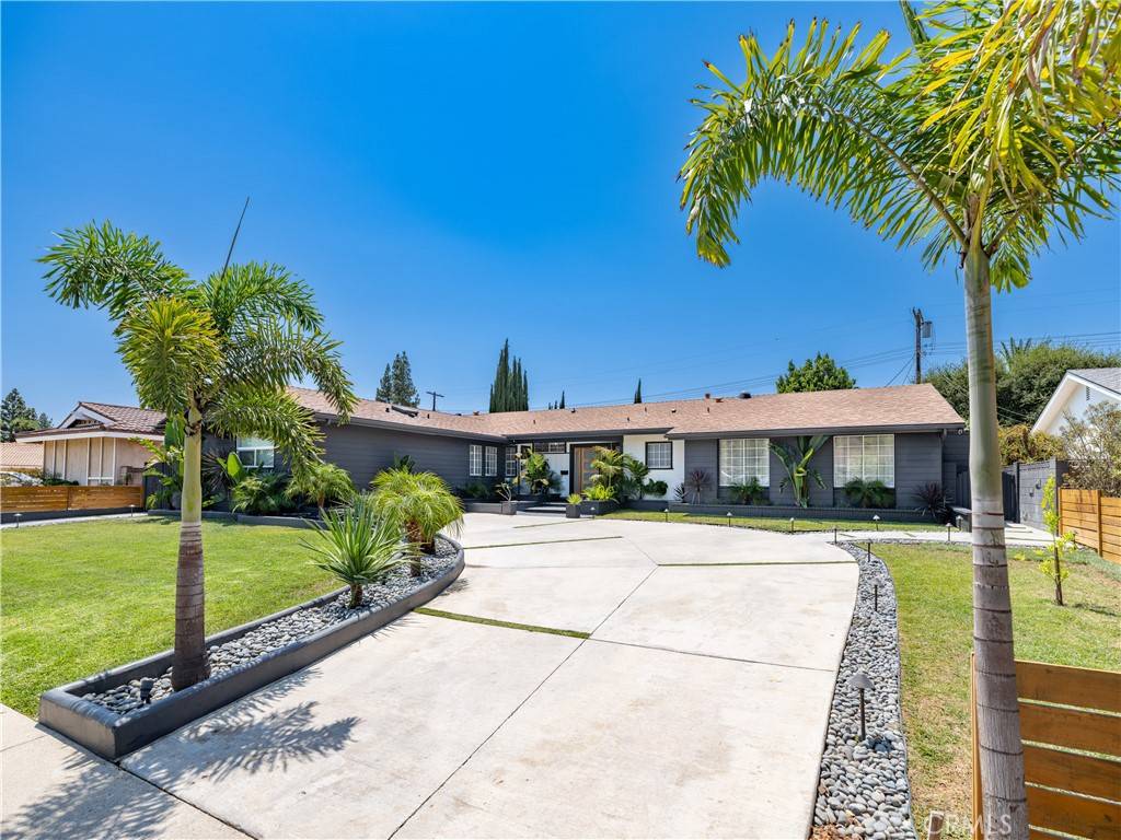 West Hills, CA 91304,23664 Community ST