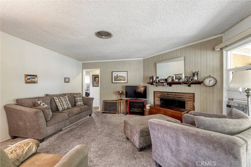 Sylmar, CA 91342,14739 Ararat ST