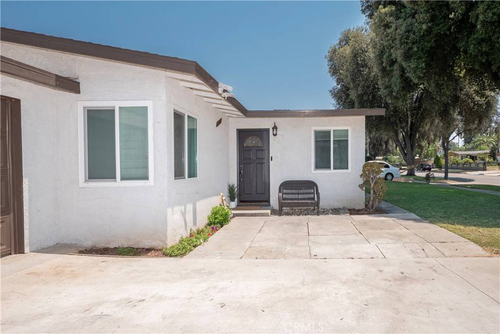Riverside, CA 92503,3893 Overland ST