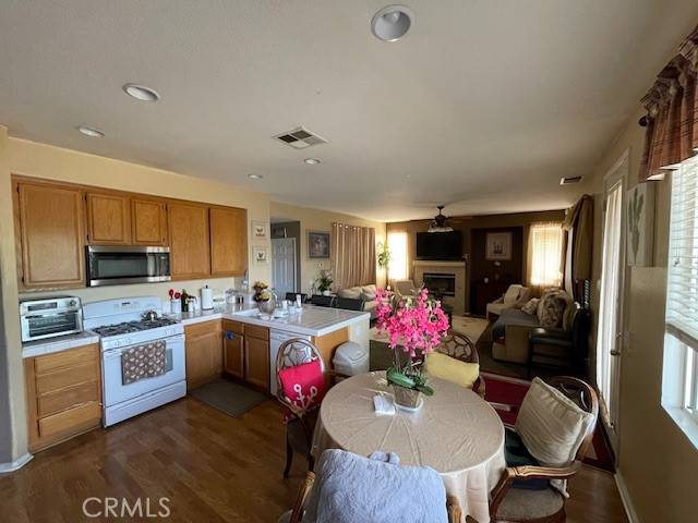 Adelanto, CA 92301,11548 Azalia DR
