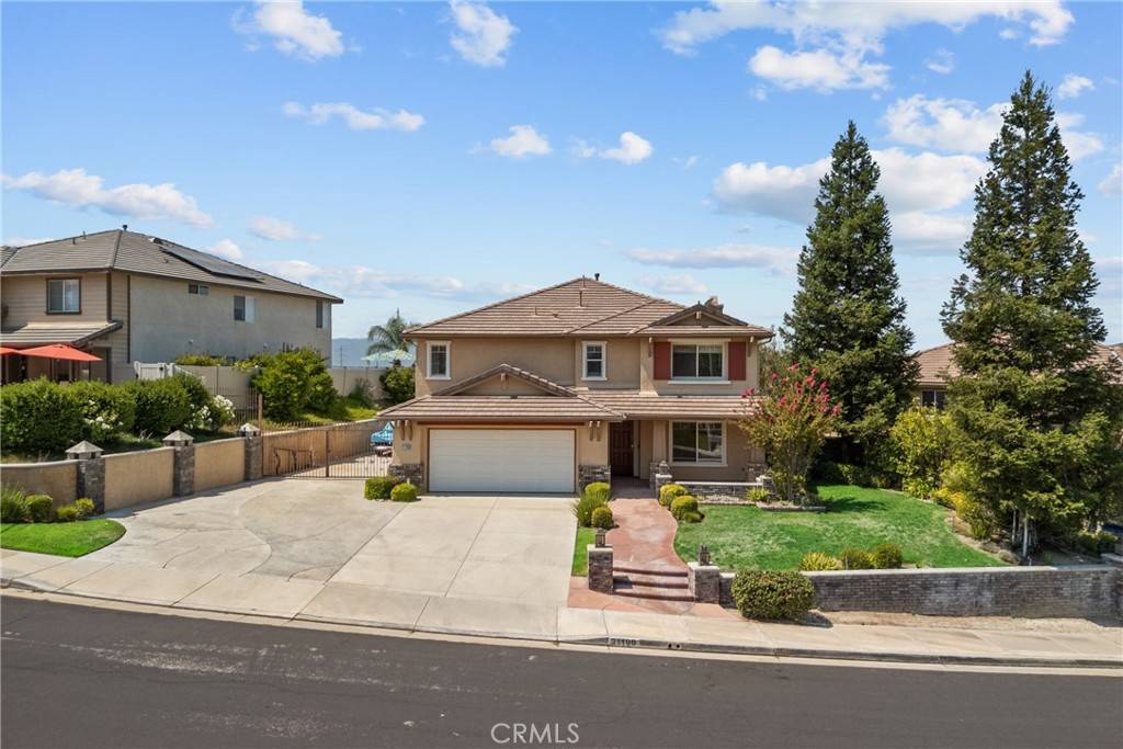 Saugus, CA 91390,21190 Cimarron WAY