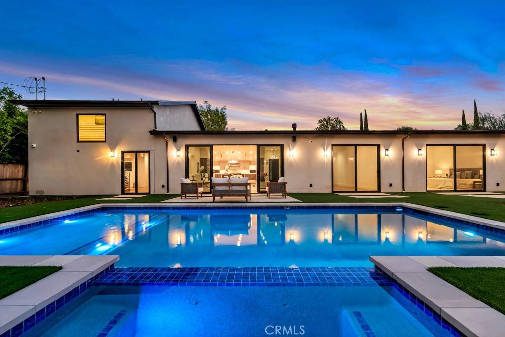Woodland Hills, CA 91364,4801 Abbeyville AVE