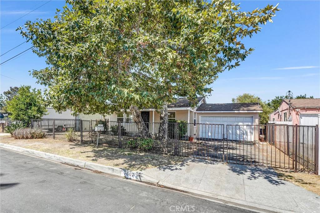 Sun Valley, CA 91352,7607 Greg AVE