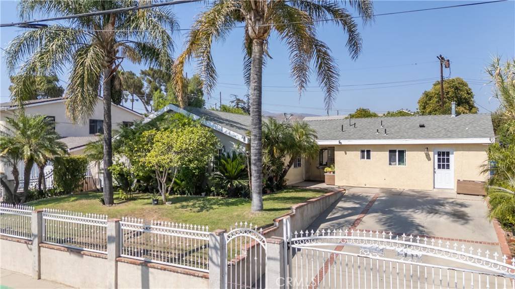 Pacoima, CA 91331,11044 Borden AVE
