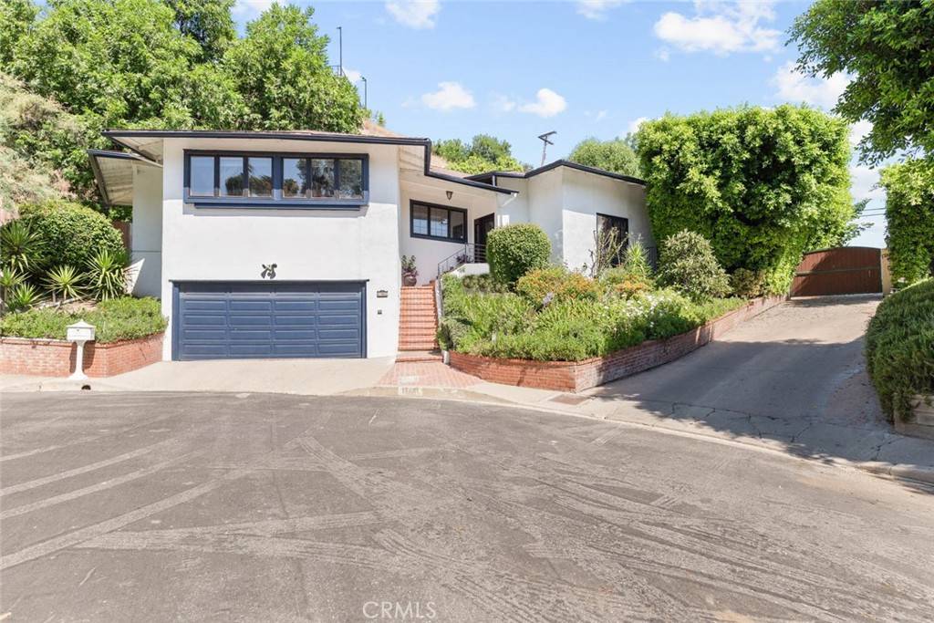 Encino, CA 91316,17861 Cathedral Pl