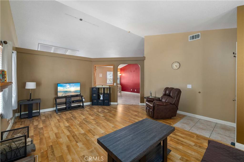 Palmdale, CA 93551,38028 Meadowlark LN