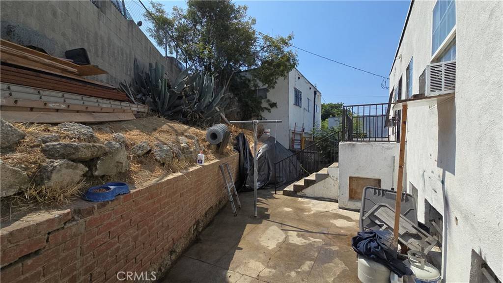 Los Angeles, CA 90063,1022 Geraghty AVE