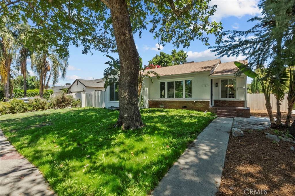 Reseda, CA 91335,6402 Bertrand AVE