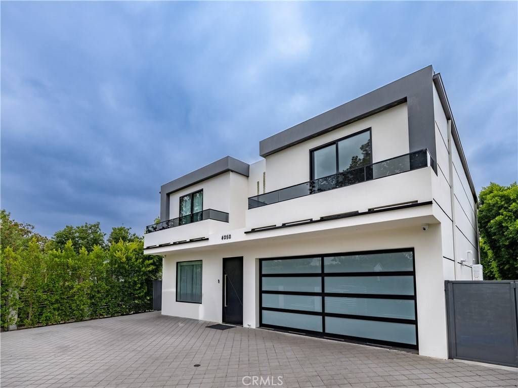 Studio City, CA 91604,4252 Shadyglade AVE