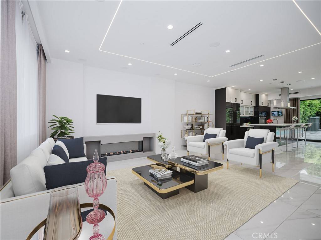 Studio City, CA 91604,4252 Shadyglade AVE