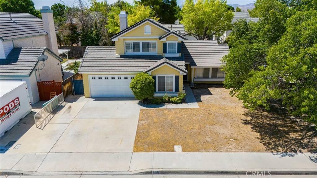 Lancaster, CA 93536,3238 W Avenue J2