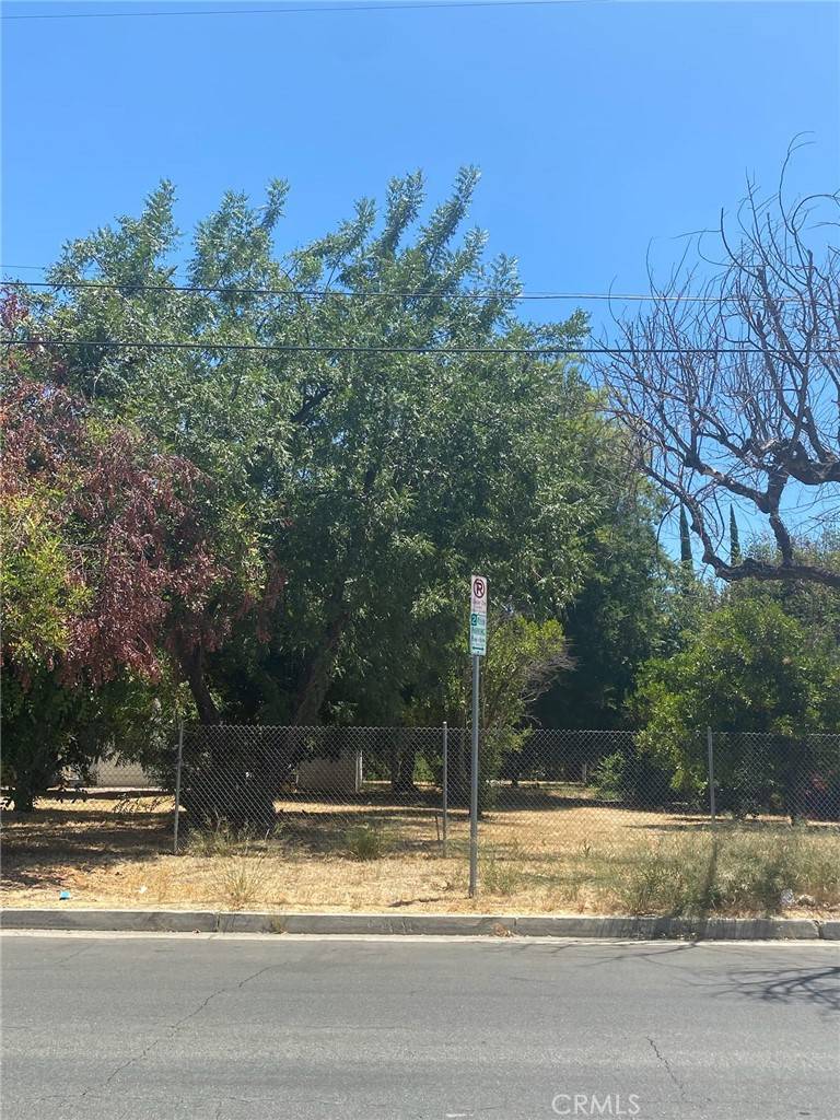 Van Nuys, CA 91406,7110 Firmament AVE