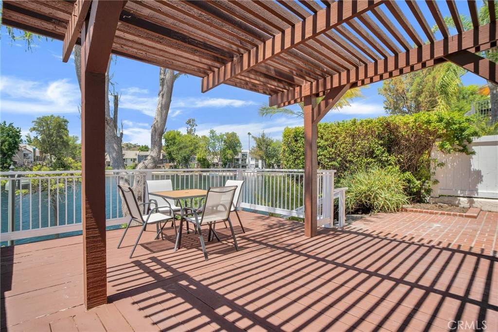 Calabasas, CA 91302,23310 Park Sorrento