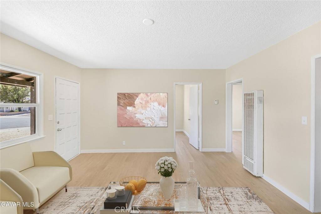 Palmdale, CA 93550,203 E Avenue P4