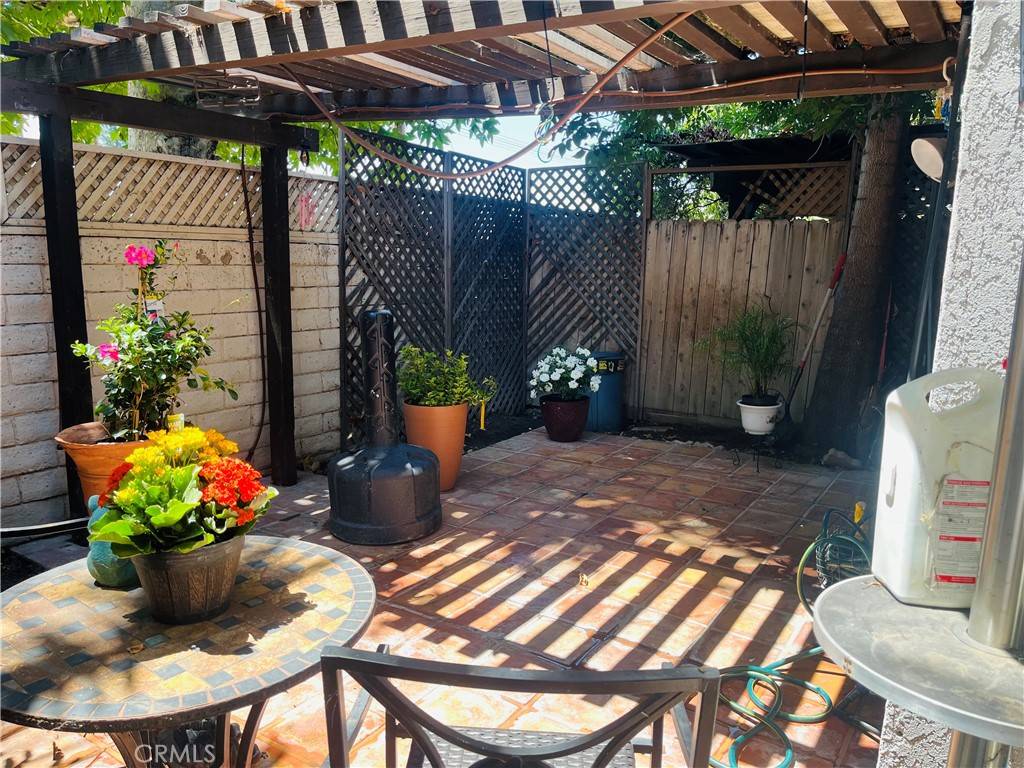 Winnetka, CA 91306,20651 Roscoe BLVD #I