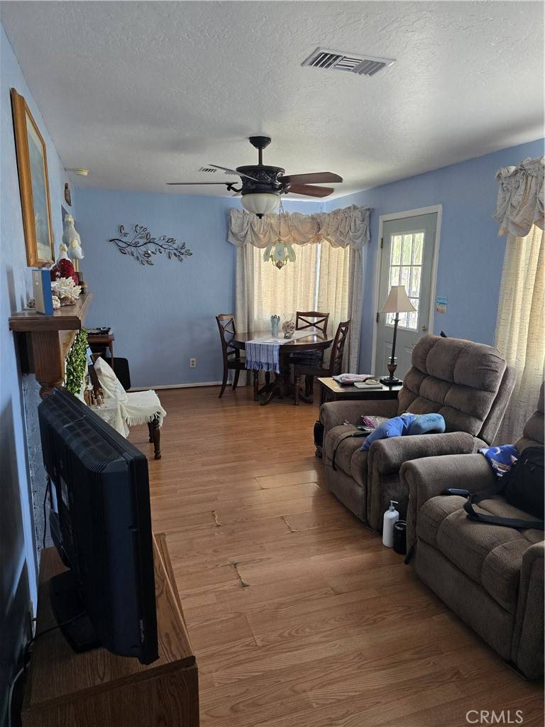 Lancaster, CA 93535,711 E Avenue K4