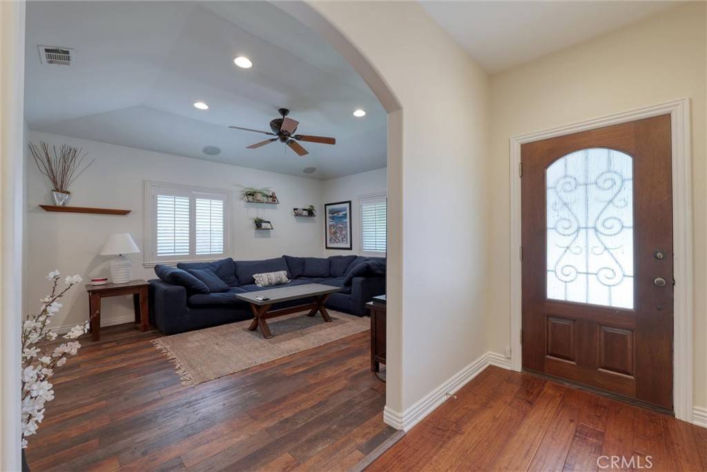 Studio City, CA 91604,4052 Shadyglade AVE