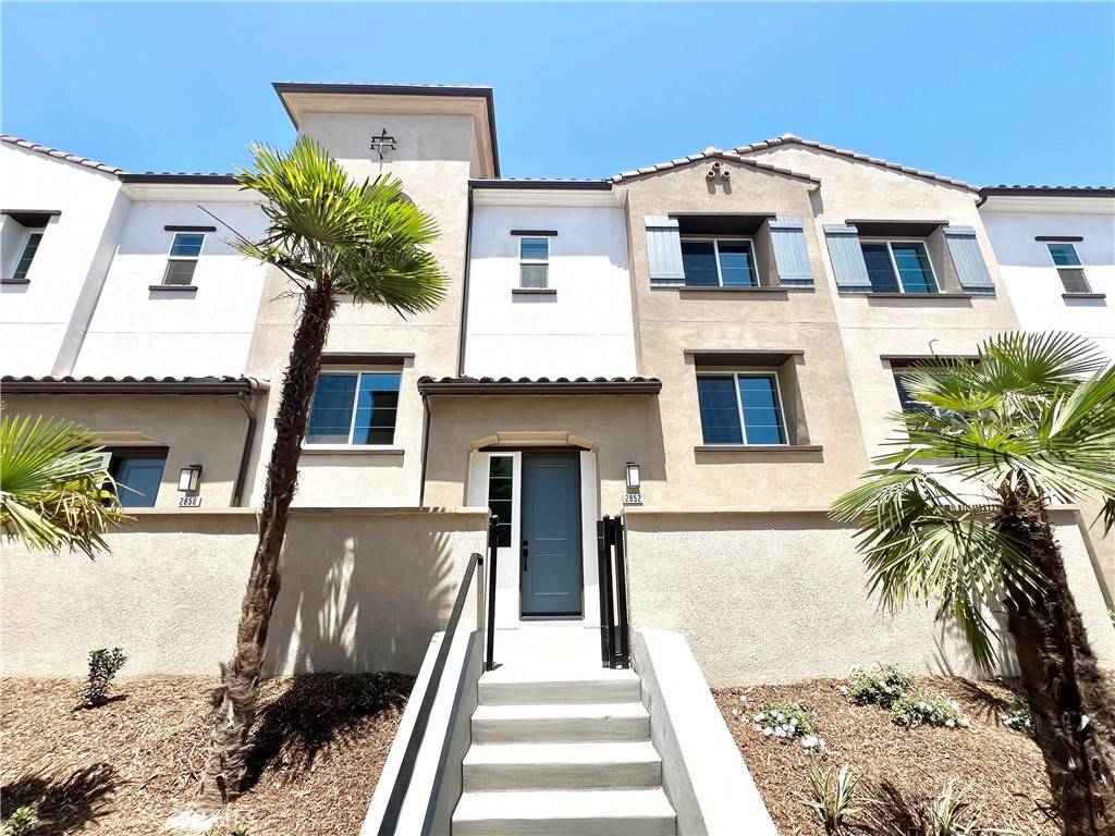 Camarillo, CA 93012,2852 Via Dolomito