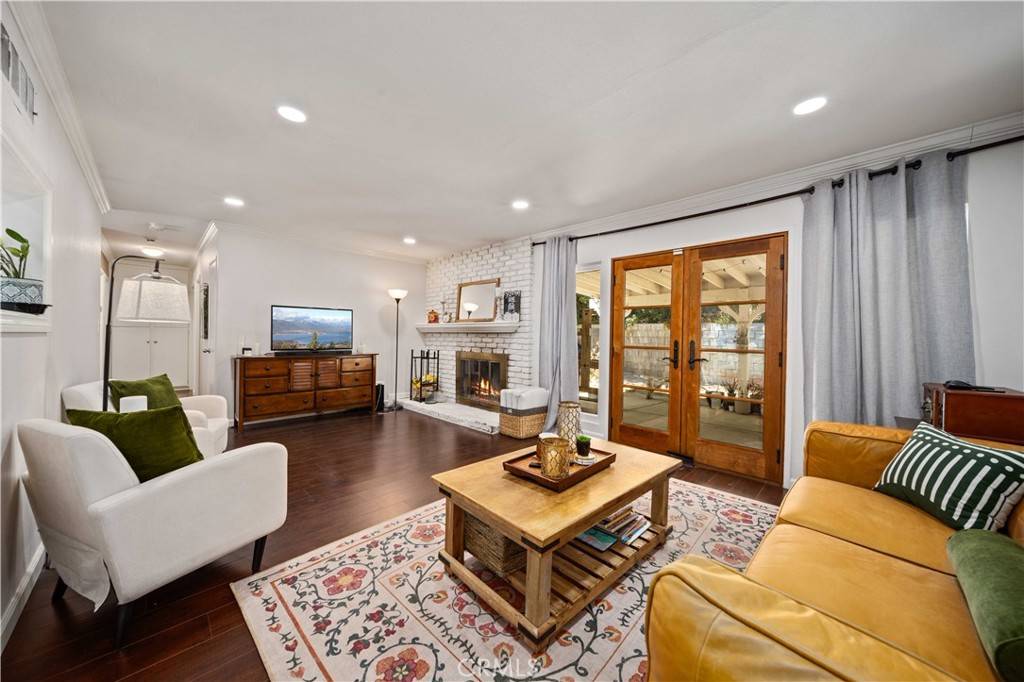 Palmdale, CA 93551,38637 Desert View DR