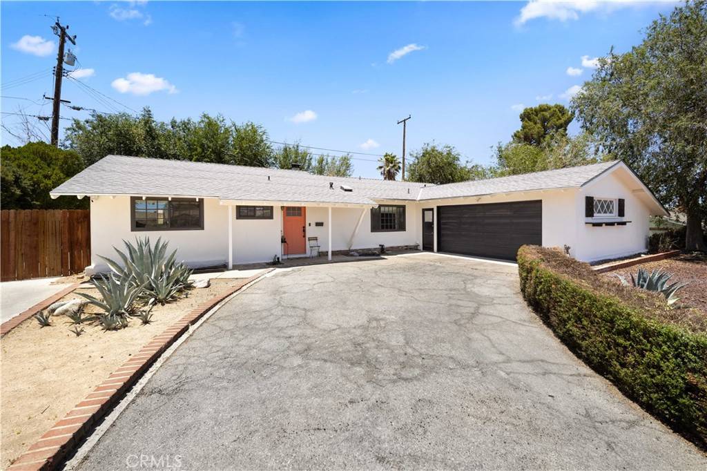 Palmdale, CA 93551,38637 Desert View DR