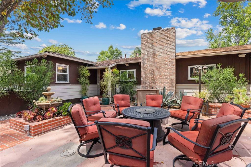 Valley Glen, CA 91401,13405 Tiara ST