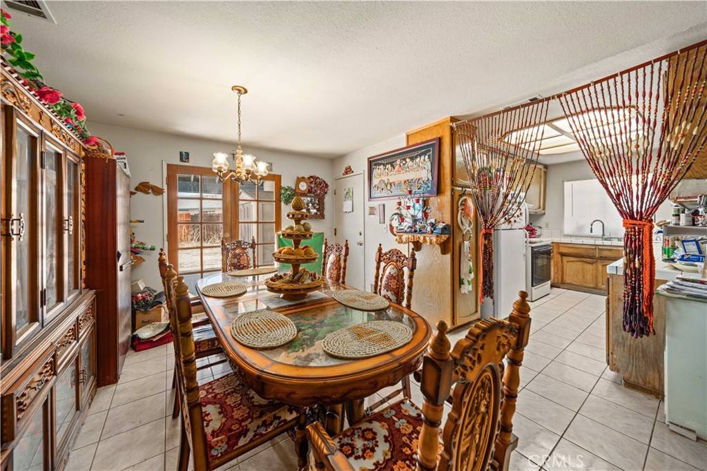 California City, CA 93505,21020 Pippin WAY