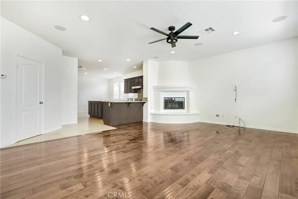Canyon Country, CA 91387,29502 Kristine CT