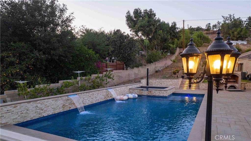 Simi Valley, CA 93063,3225 Yardley PL