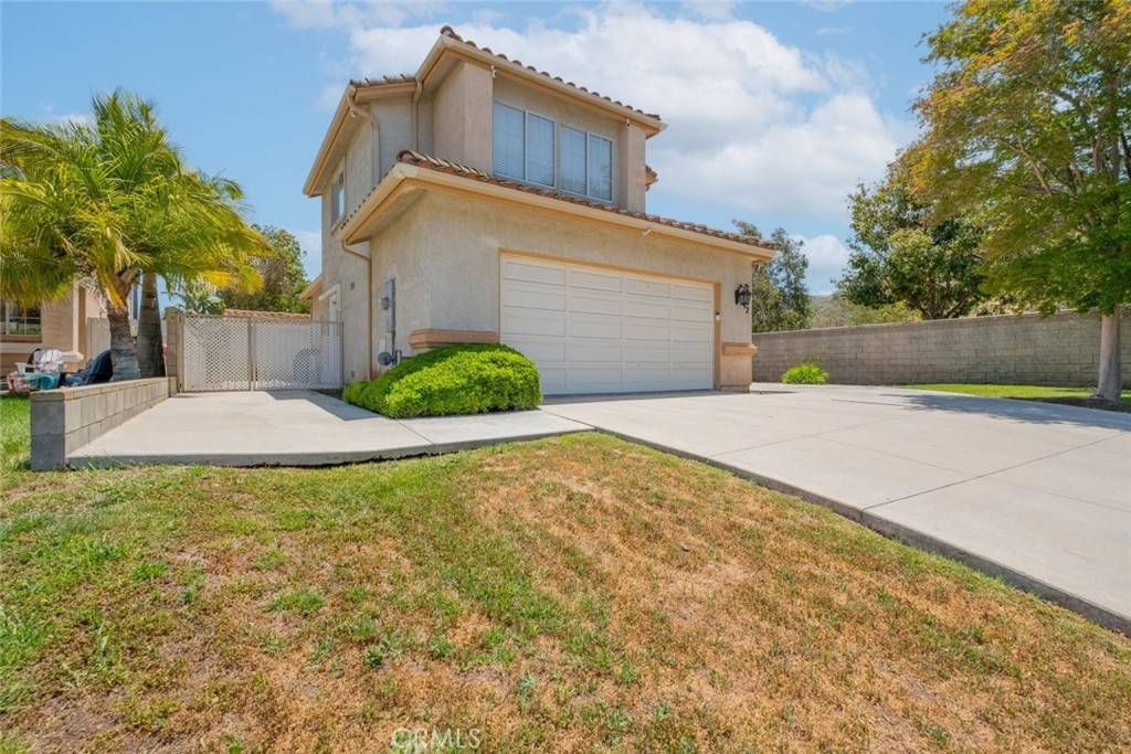 Simi Valley, CA 93065,2052 Chenault PL