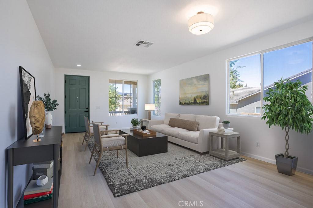 Lancaster, CA 93536,7502 Ridge View DR