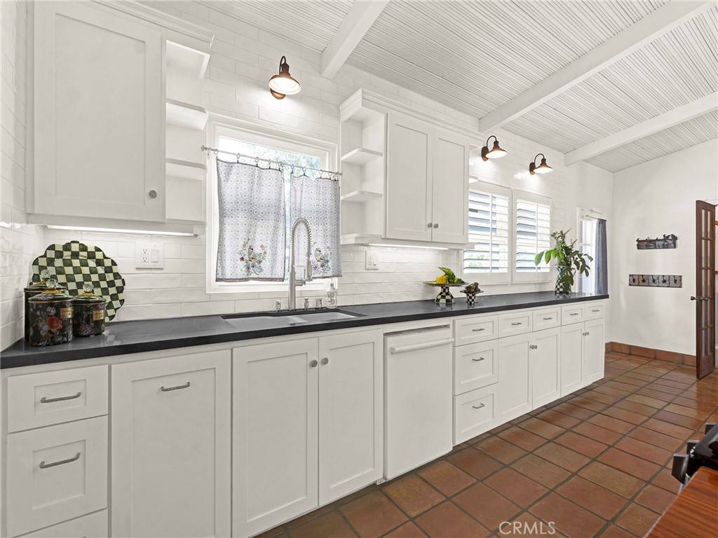 Reseda, CA 91335,19426 Blythe ST
