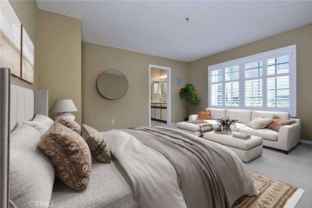 Glendale, CA 91206,426 N Maryland AVE #304