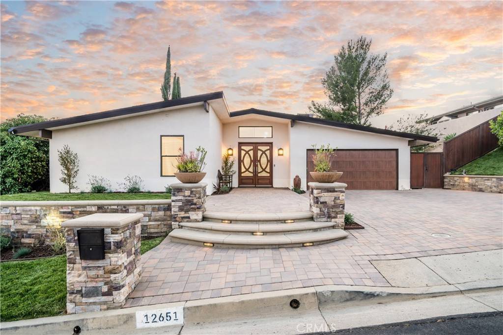 Granada Hills, CA 91344,12651 Darla AVE