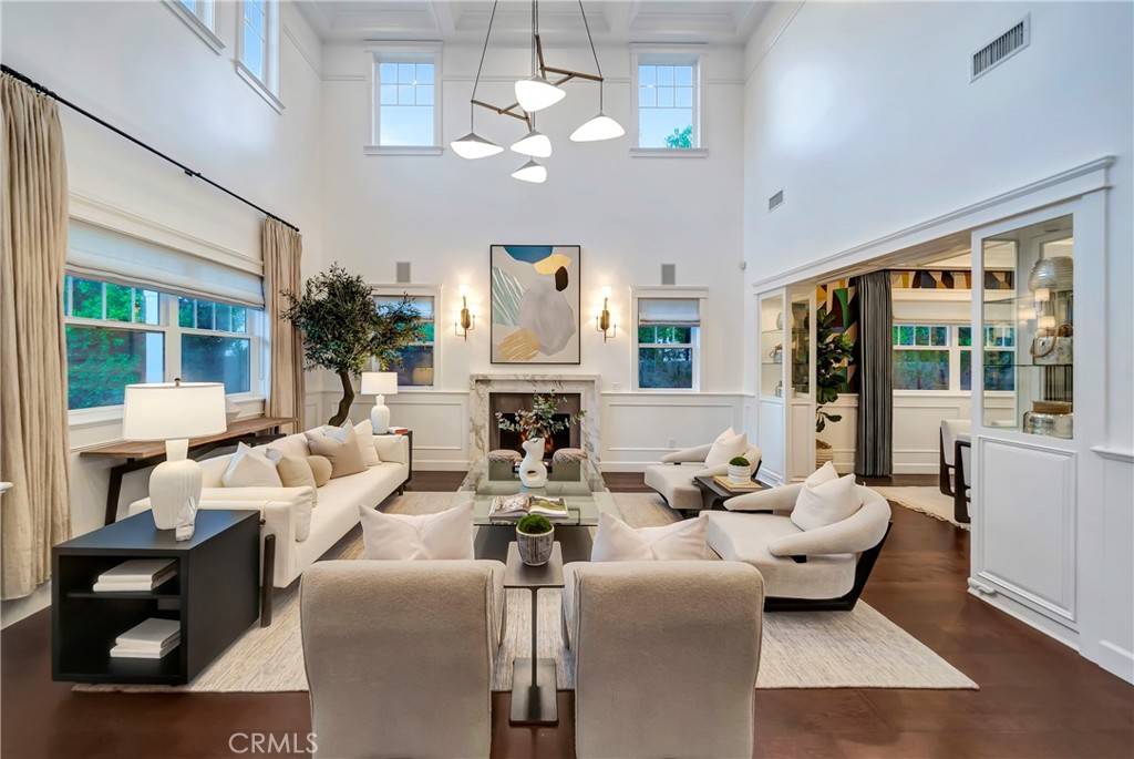 Encino, CA 91316,4821 Oak Park AVE