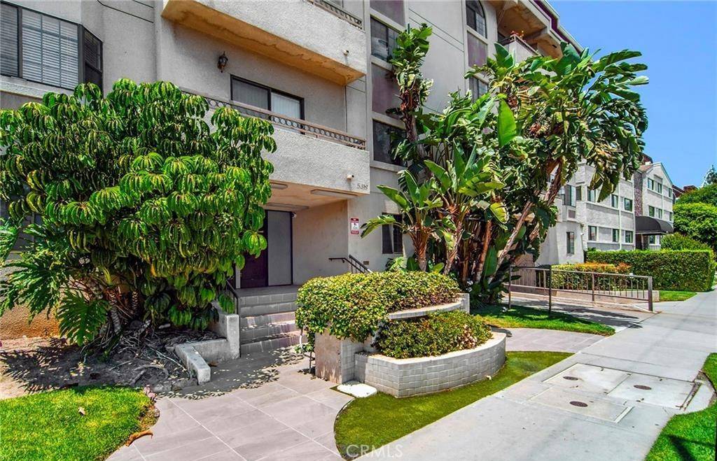Tarzana, CA 91356,5319 Lindley AVE #104