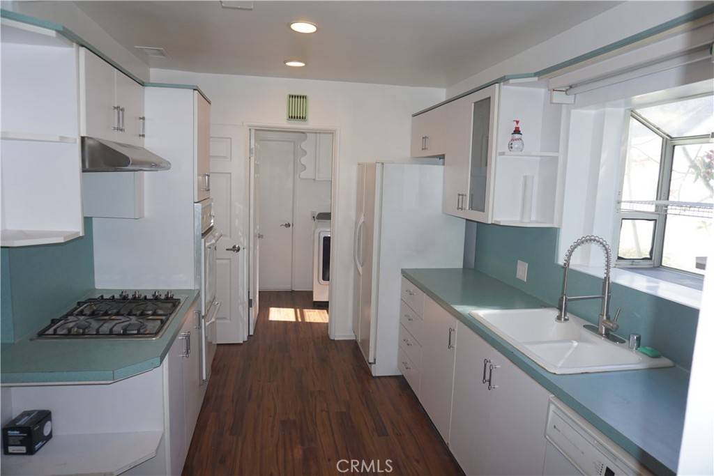Winnetka, CA 91306,20412 Londelius ST