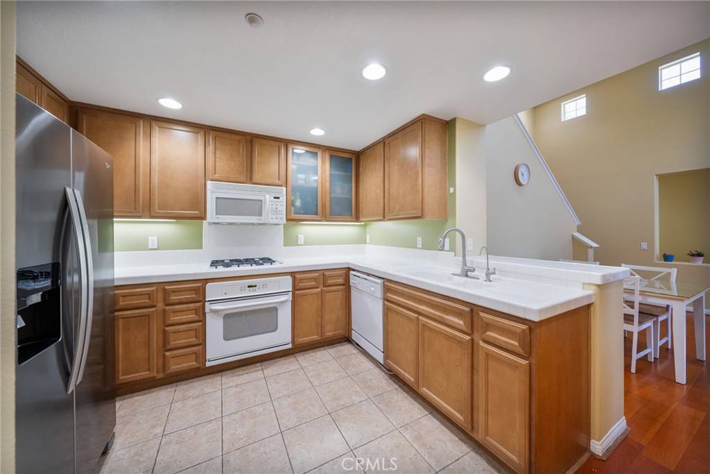 Valencia, CA 91381,26972 Pebble Beach DR
