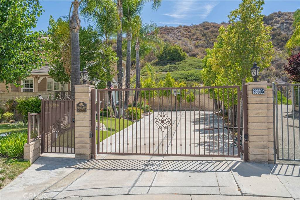 Stevenson Ranch, CA 91381,25505 Brighton PL