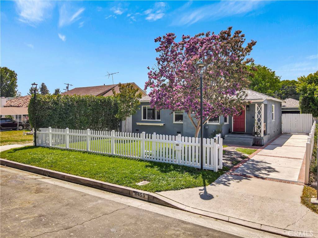 Lake Balboa, CA 91406,6455 Densmore AVE