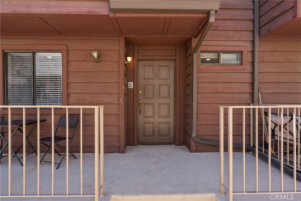 Sherman Oaks, CA 91423,4455 Fulton AVE #3