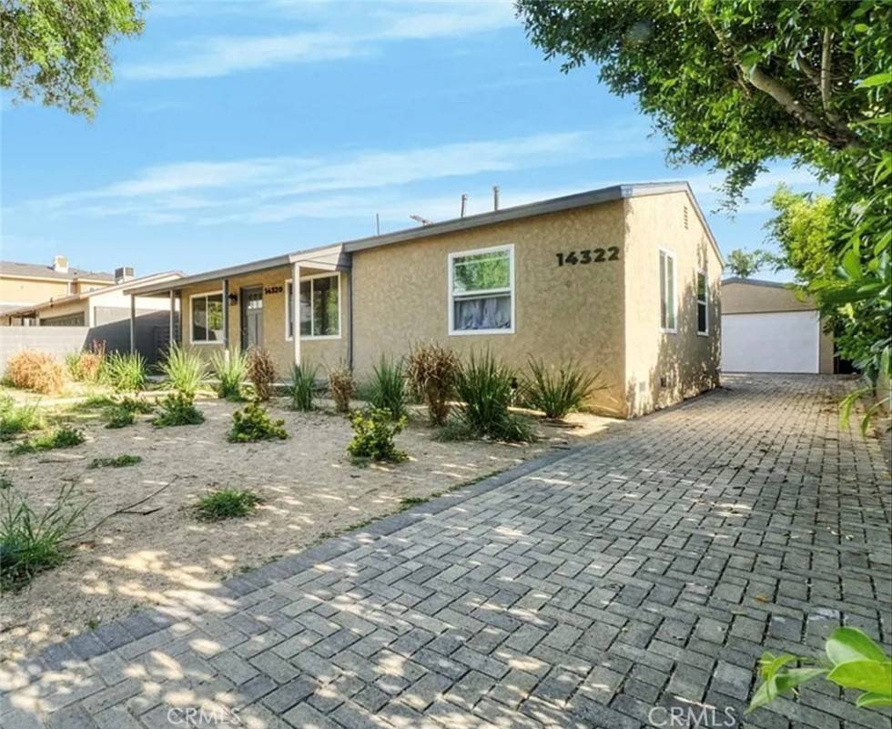 Panorama City, CA 91402,14320 Osborne ST