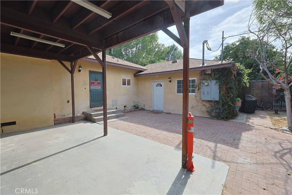 Northridge, CA 91324,19222 Roscoe BLVD