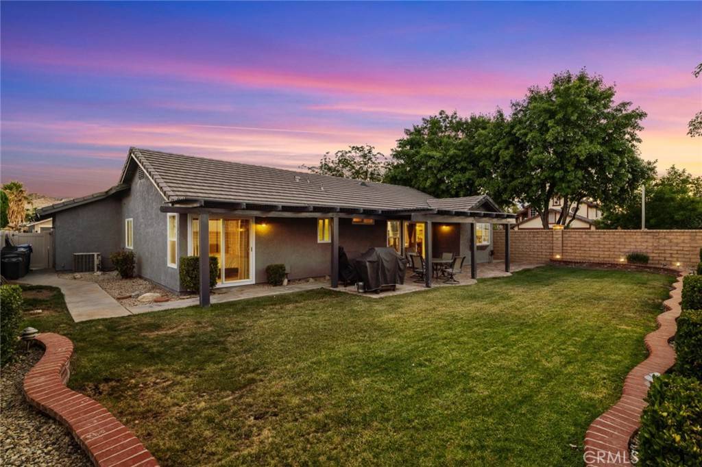 Palmdale, CA 93551,2037 Comstock CT