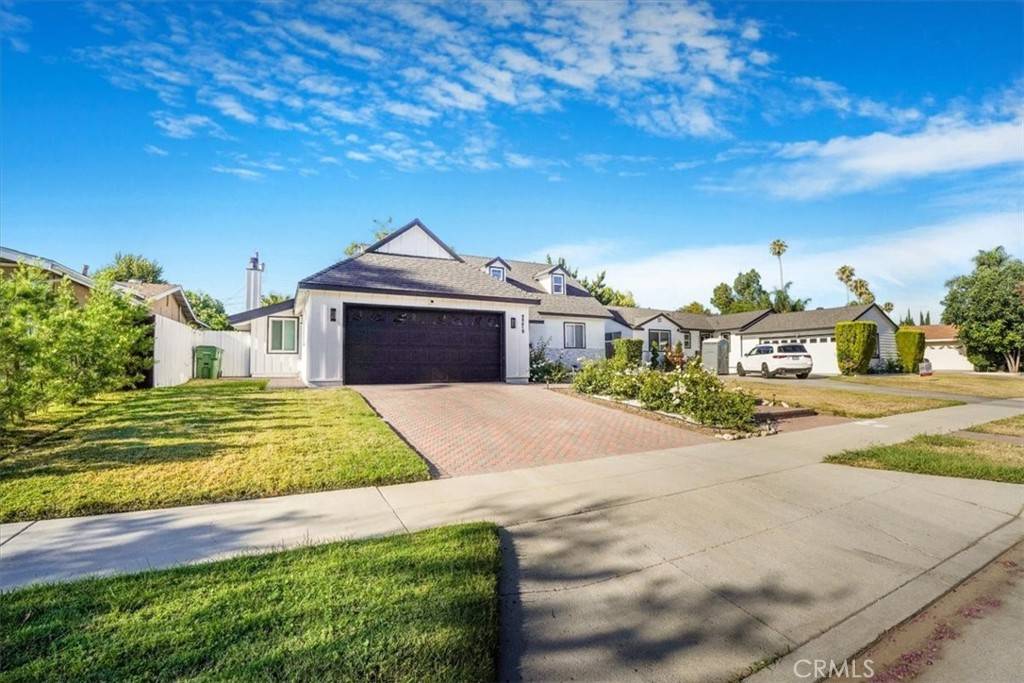 West Hills, CA 91307,22612 Kittridge ST