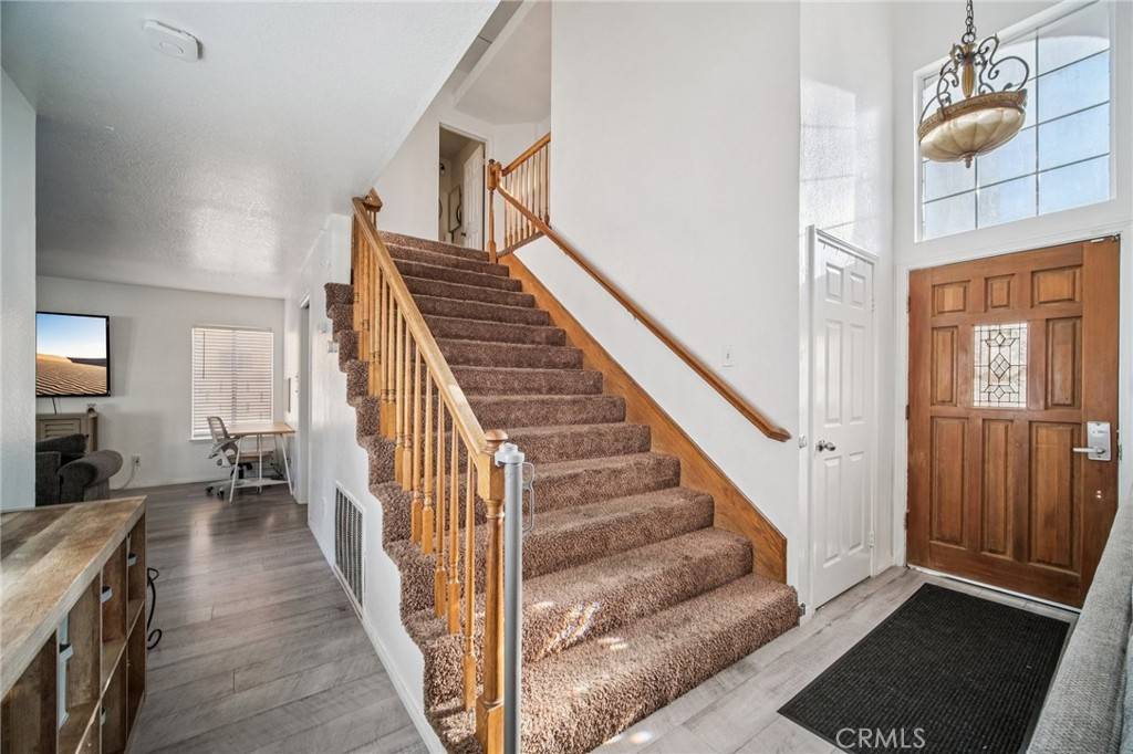 Lancaster, CA 93535,43534 11th Street East