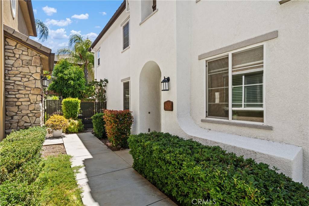 Saugus, CA 91350,28438 Mirabelle LN #454